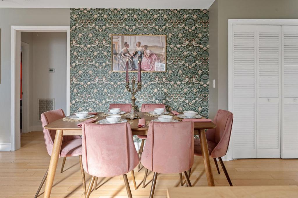 New Victorian Theme, 3Br, Lrg Backyard Close To Pnc Arena, Downtown, And Rdu Airport Raleigh Dış mekan fotoğraf