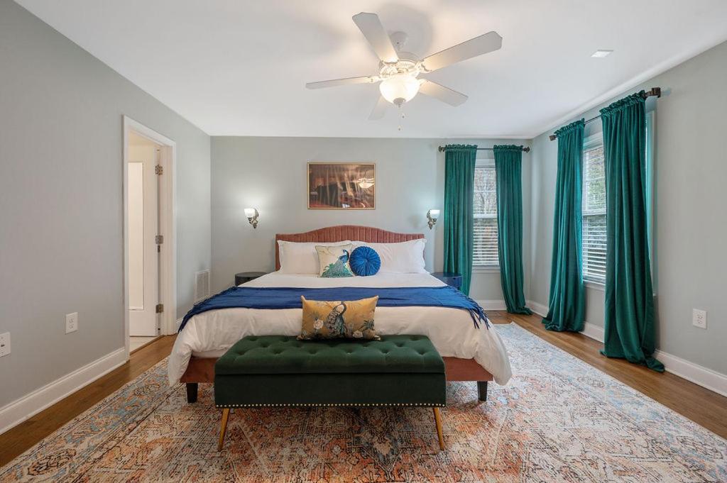 New Victorian Theme, 3Br, Lrg Backyard Close To Pnc Arena, Downtown, And Rdu Airport Raleigh Dış mekan fotoğraf