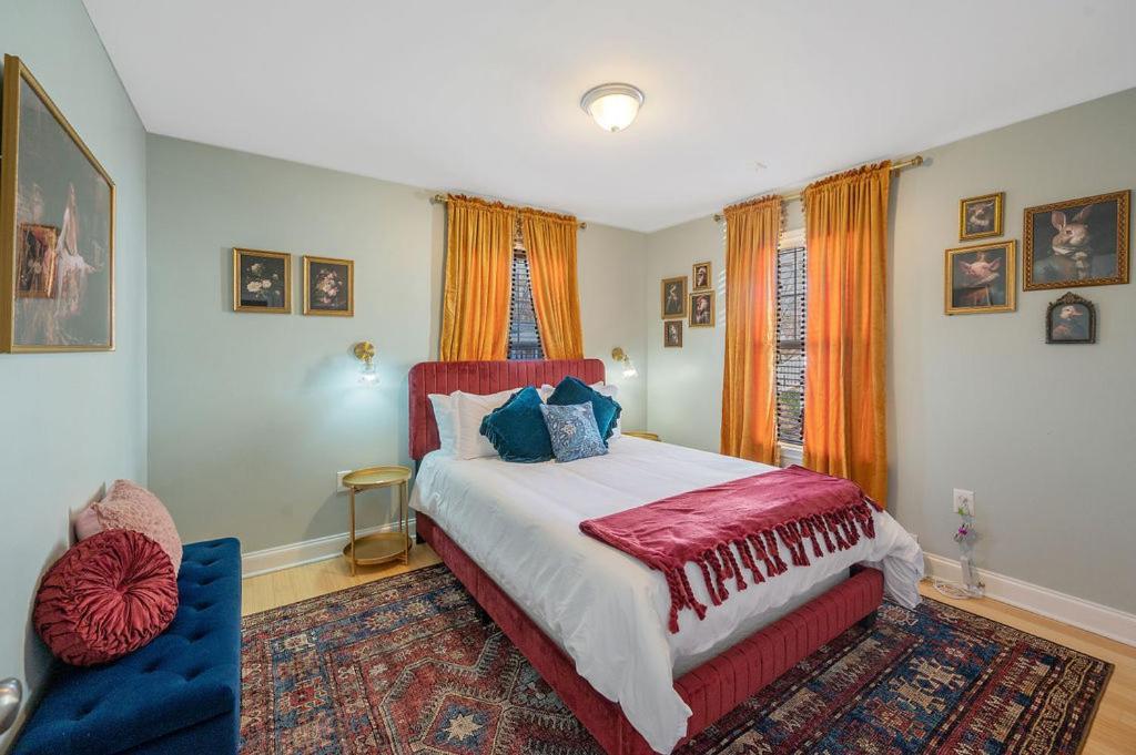 New Victorian Theme, 3Br, Lrg Backyard Close To Pnc Arena, Downtown, And Rdu Airport Raleigh Dış mekan fotoğraf